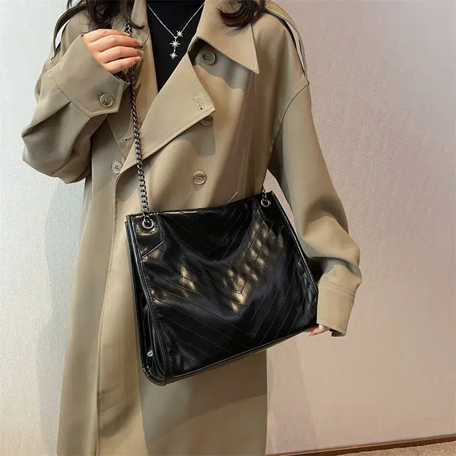 Jade en plus PU