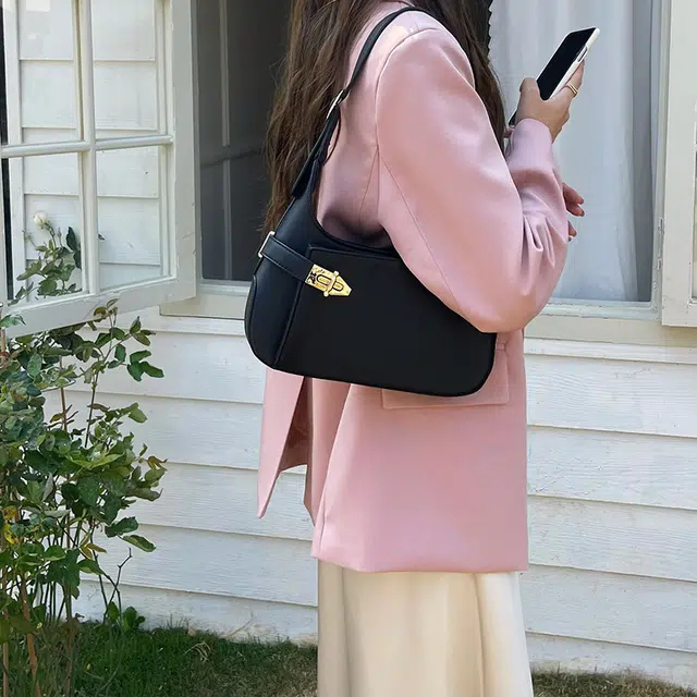Jade en plus PU