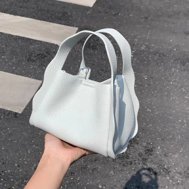 Jade en plus PU