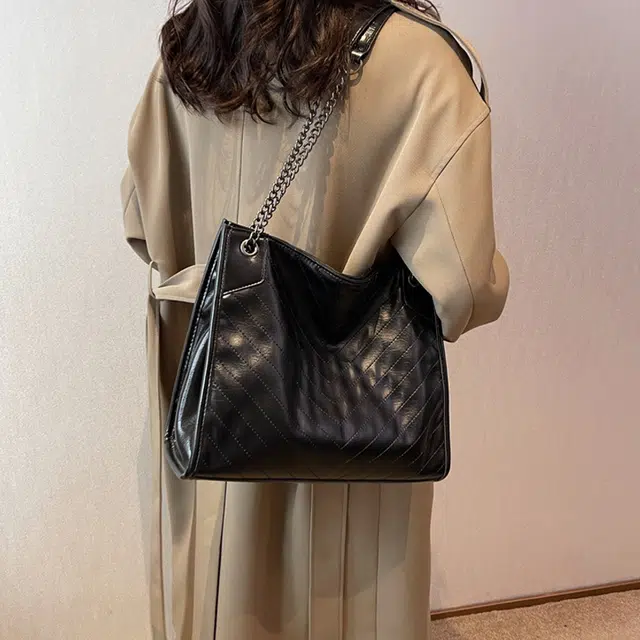 Jade en plus PU