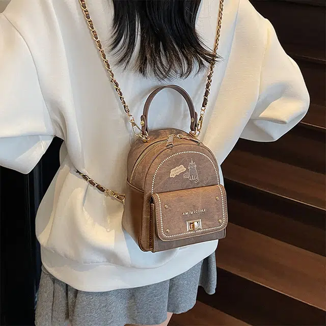 Jade en plus PU