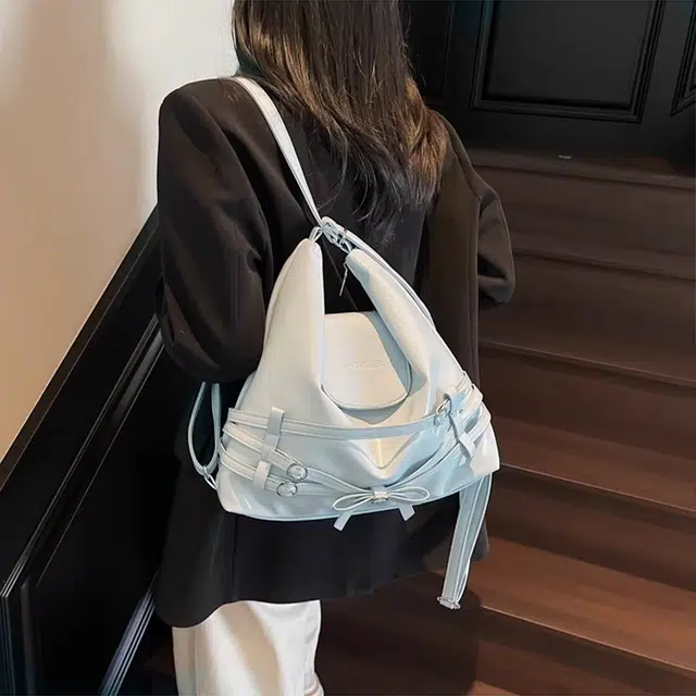 Jade en plus PU