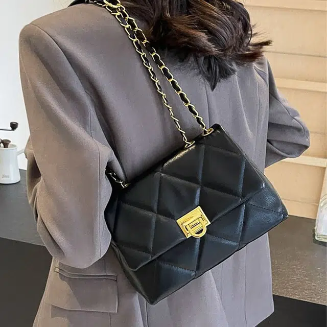 Jade en plus PU