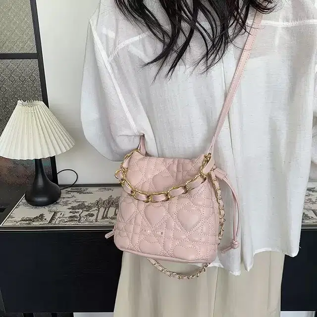 Jade en plus PU