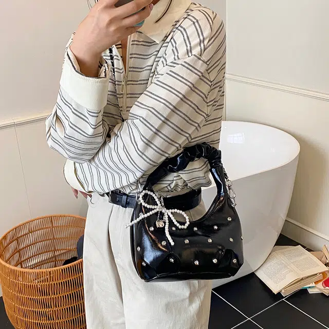 Jade en plus PU