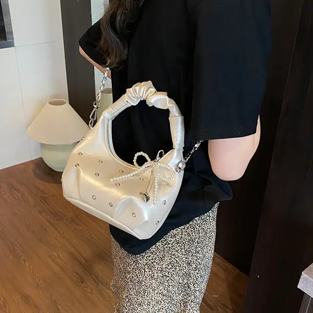Jade en plus PU