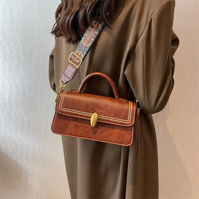 Jade en plus PU