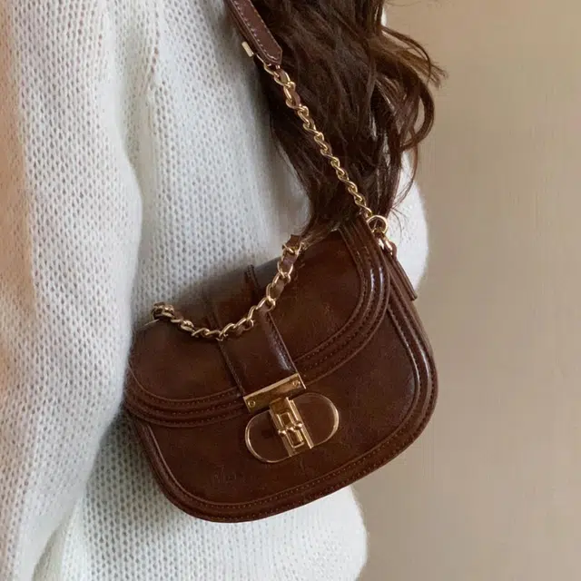 Jade en plus PU
