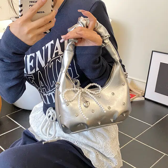 Jade en plus PU
