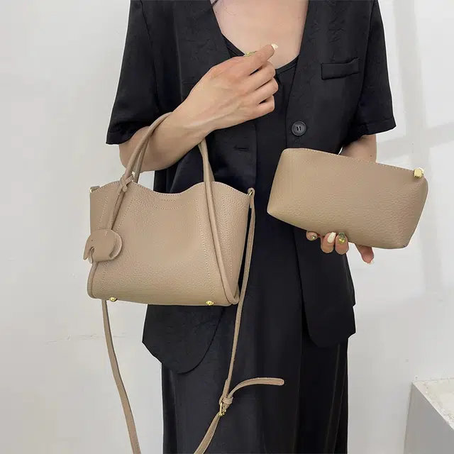 Jade en plus PU