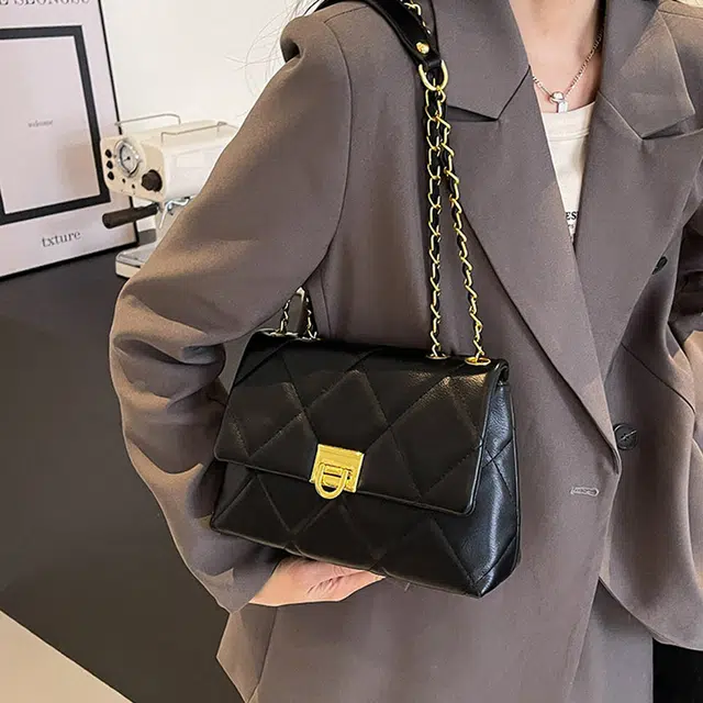 Jade en plus PU