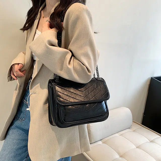 Jade en plus PU