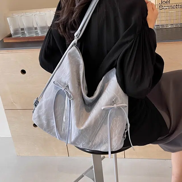 Jade en plus PU