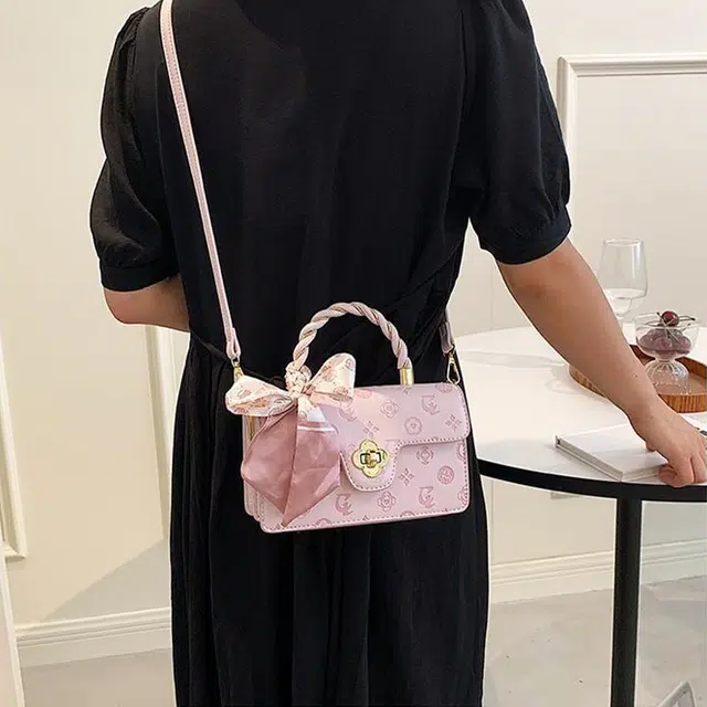 Jade en plus PU