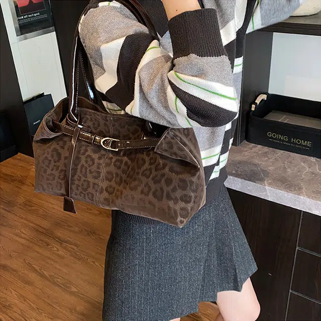 Jade en plus PU Tote