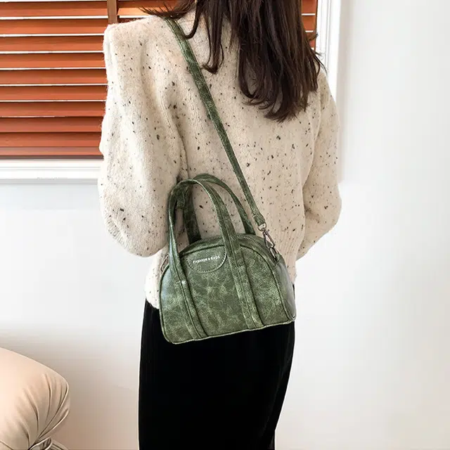 Jade en plus PU