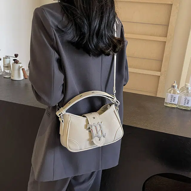 Jade en plus PU