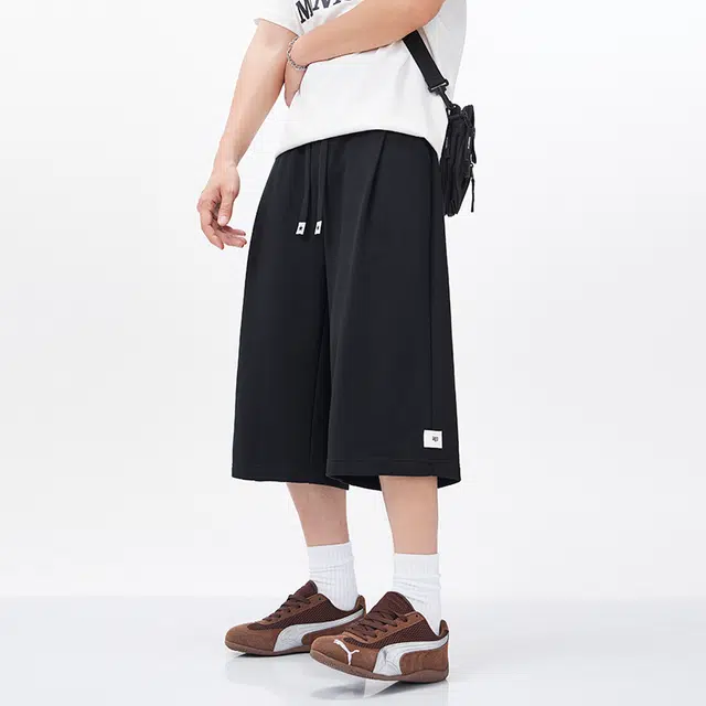 独驰 夏季外穿高级感青少年潮牌运动休闲短裤 男女同款