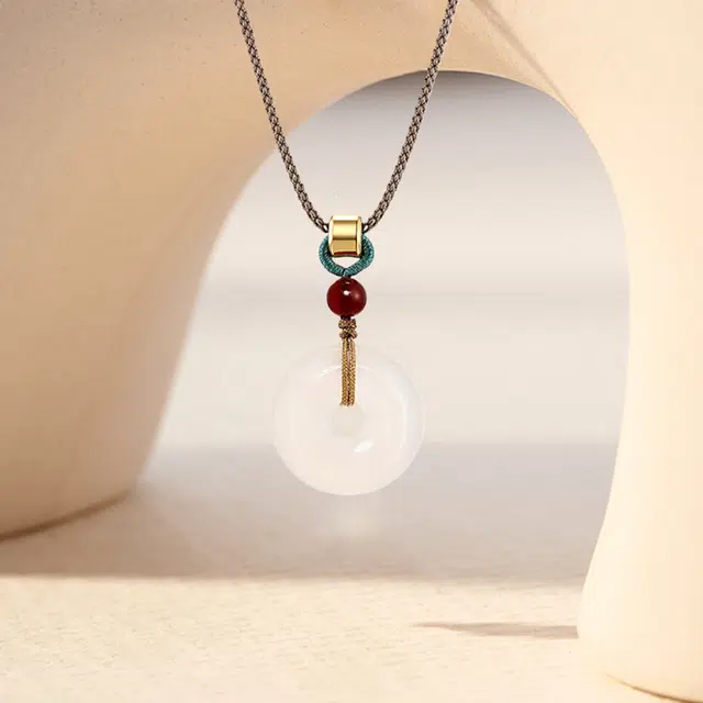 深祥霖 气质玉石平安扣 转运珠文玩新中式国风本命年编织绳锁骨链 平安如意汉服民族风宫廷日常通勤百搭 玉髓 项链 男女同款情侣款