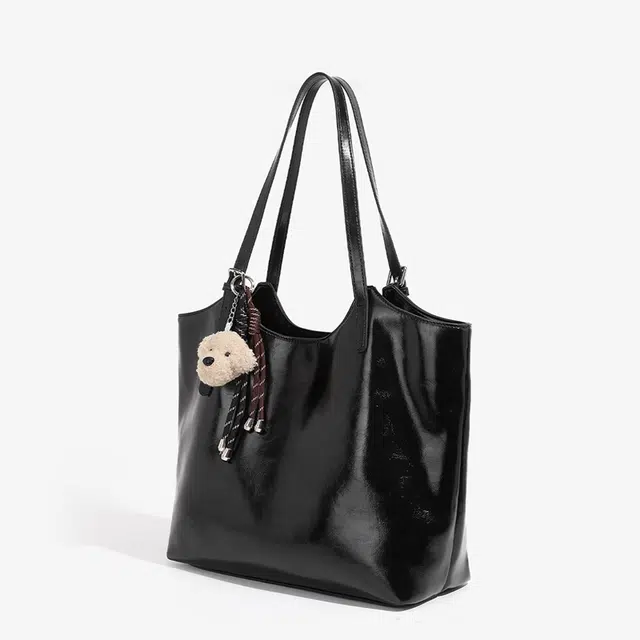CBANNER Tote