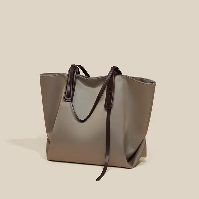 CBANNER Tote