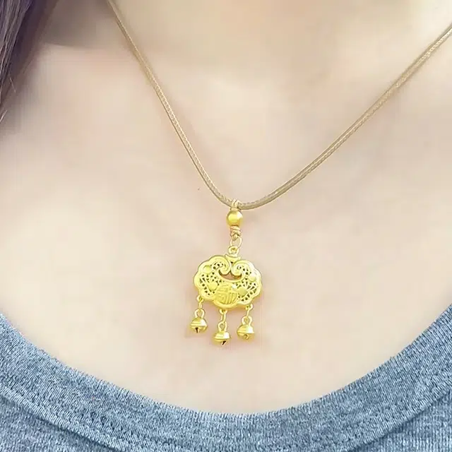 999