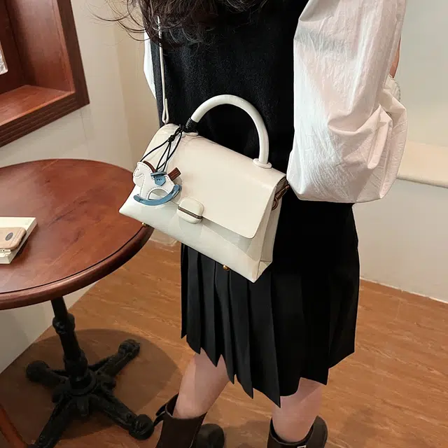 KARUISHA PU