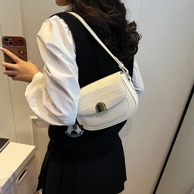 KARUISHA PU