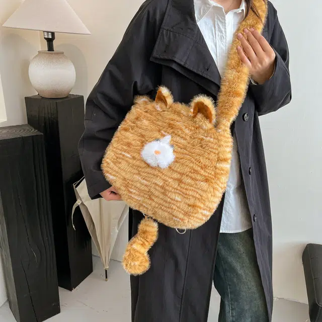 KARUISHA INS