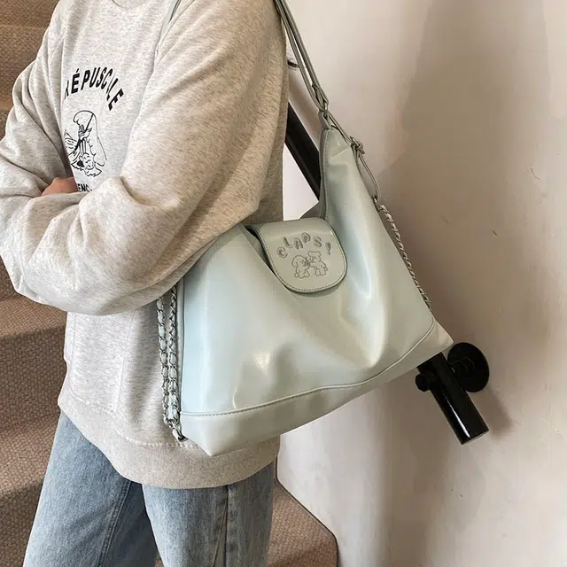 MOMS HELPER PU
