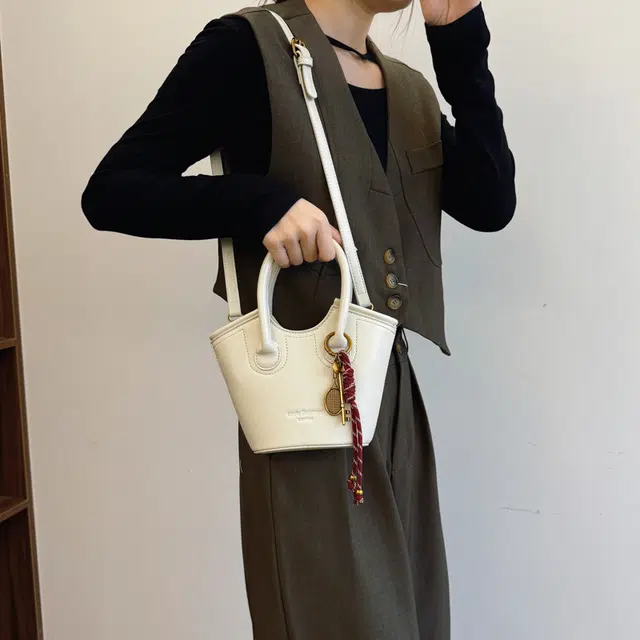 KARUISHA PU