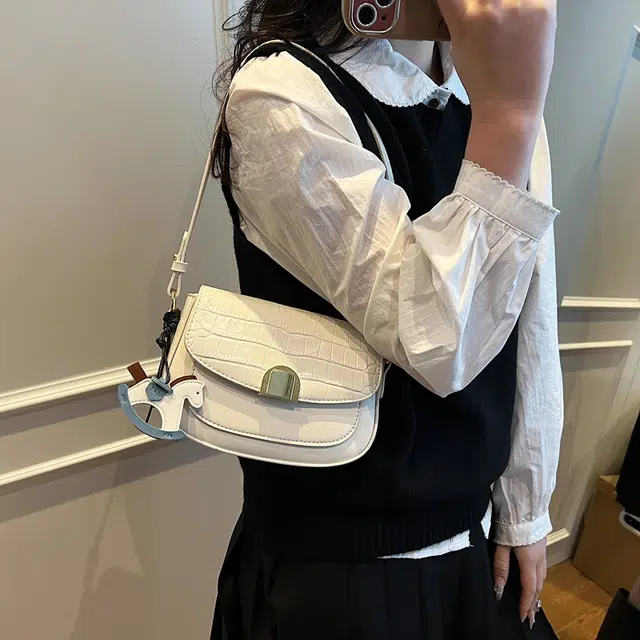 KARUISHA PU