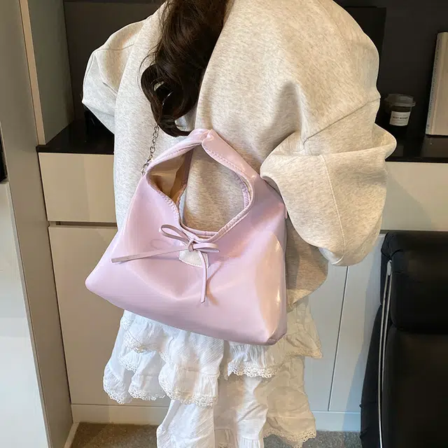 MOMS HELPER PU