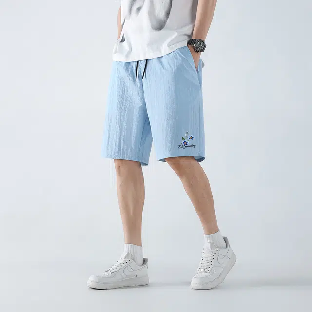 EVE Jeans logo