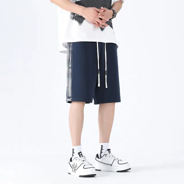 EVE Jeans logo