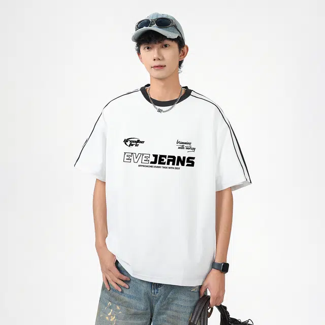 EVE Jeans LogoT