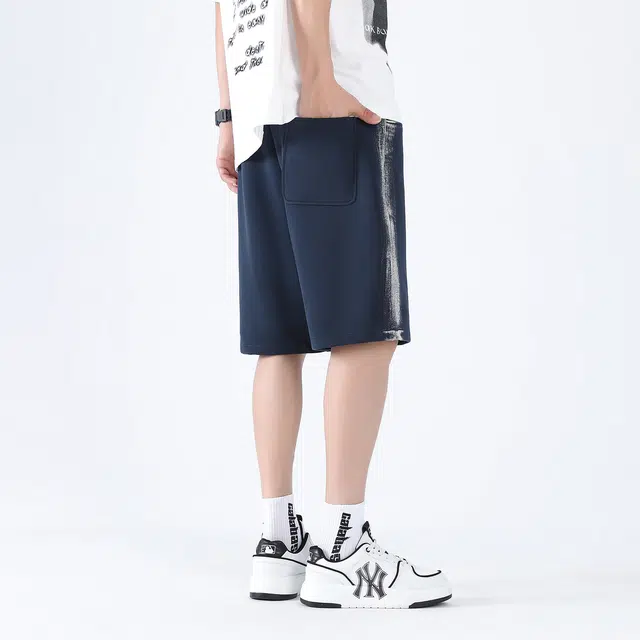 EVE Jeans logo