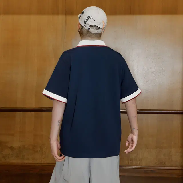 EVE Jeans LogoPolo