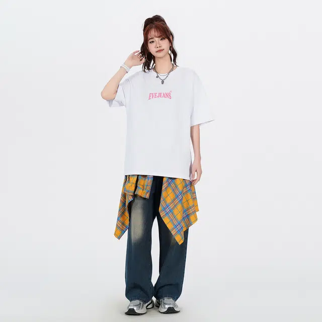 EVE Jeans LogoT