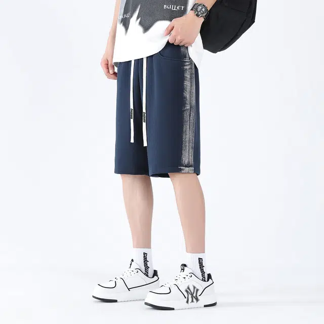 EVE Jeans logo