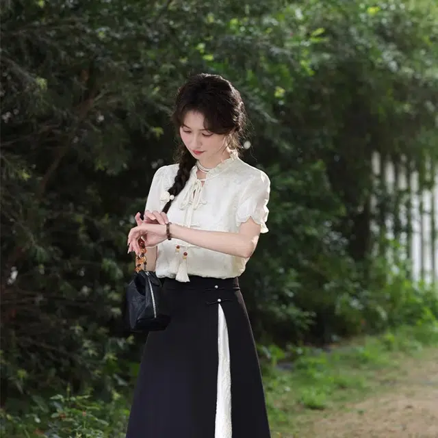 鹿向南 通勤舒适简约长袖衬衫 女款 杏色