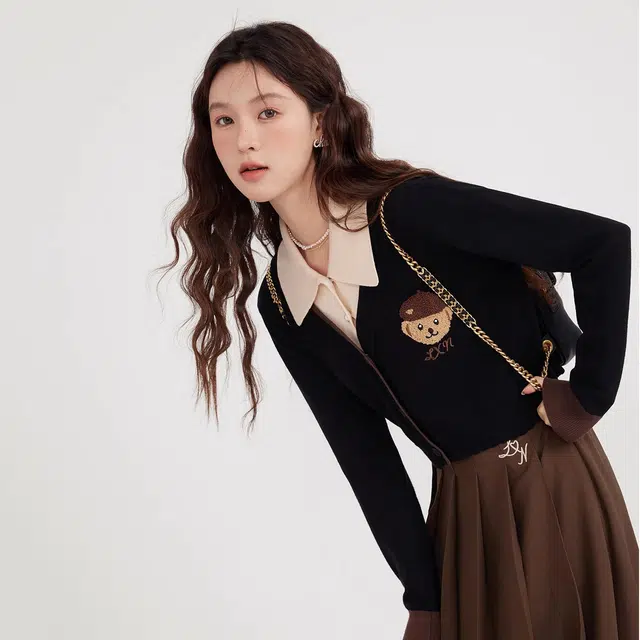 鹿向南 学院风翻领气质时尚毛衣 女款 黑色