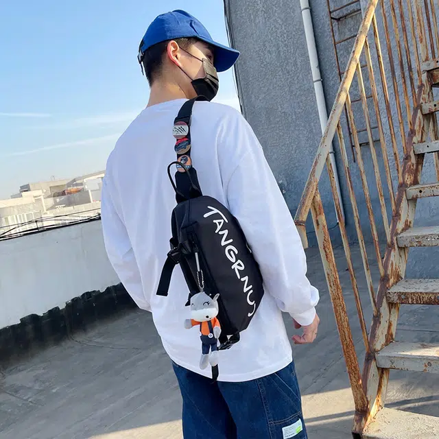 凡思曼 运动简约休闲日系时尚街头拉链开合 尼龙布 单肩包 常规 男女同款情侣款 黑/白