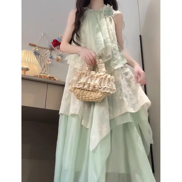 花蔓色 法式温柔挂脖气质度假网纱长裙无袖连衣裙 女款