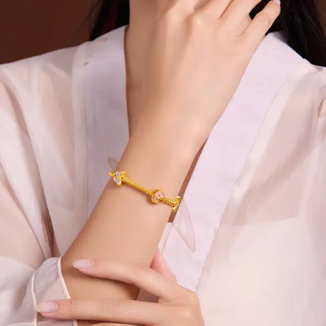 贝戈丽丝 新中式国风花神蝴蝶手饰链  小众温柔高级设计  甜美可爱恋爱约会氛围感首饰  闺蜜款/女友款 足金 一口价 黄金手链 女款