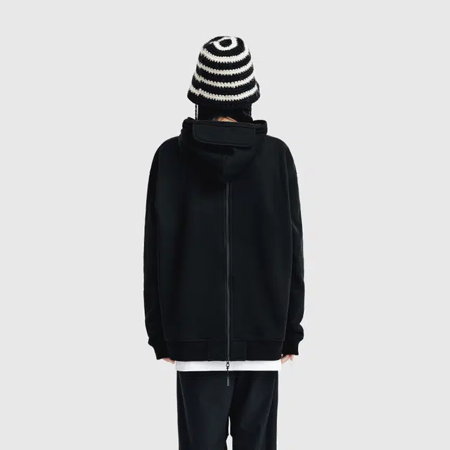 XXZXX