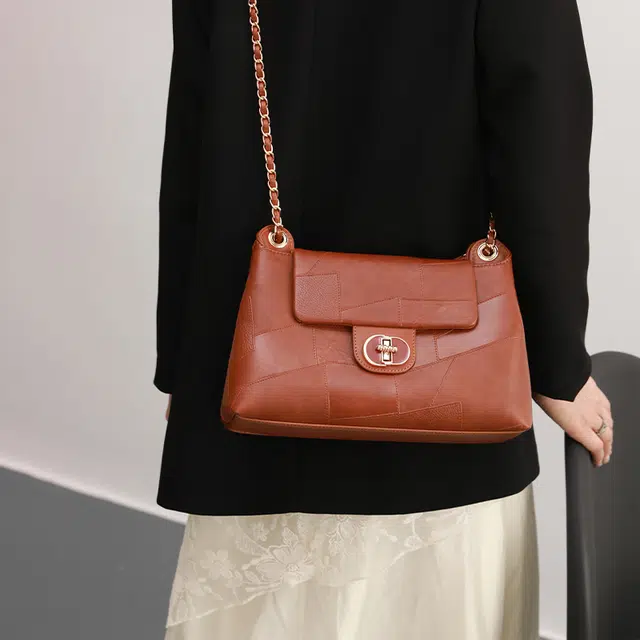 PESASRIE NEW CHINA-CHIC