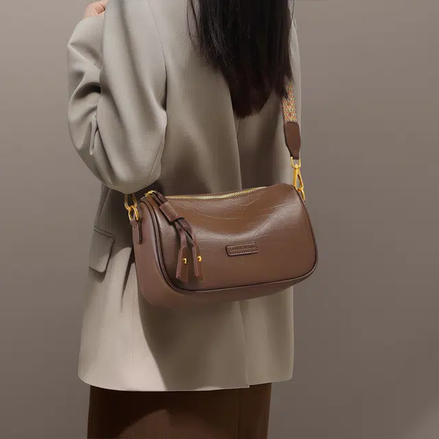 PESASRIE bags