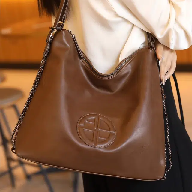 PESASRIE Tote