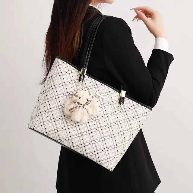 PESASRIE PU Tote